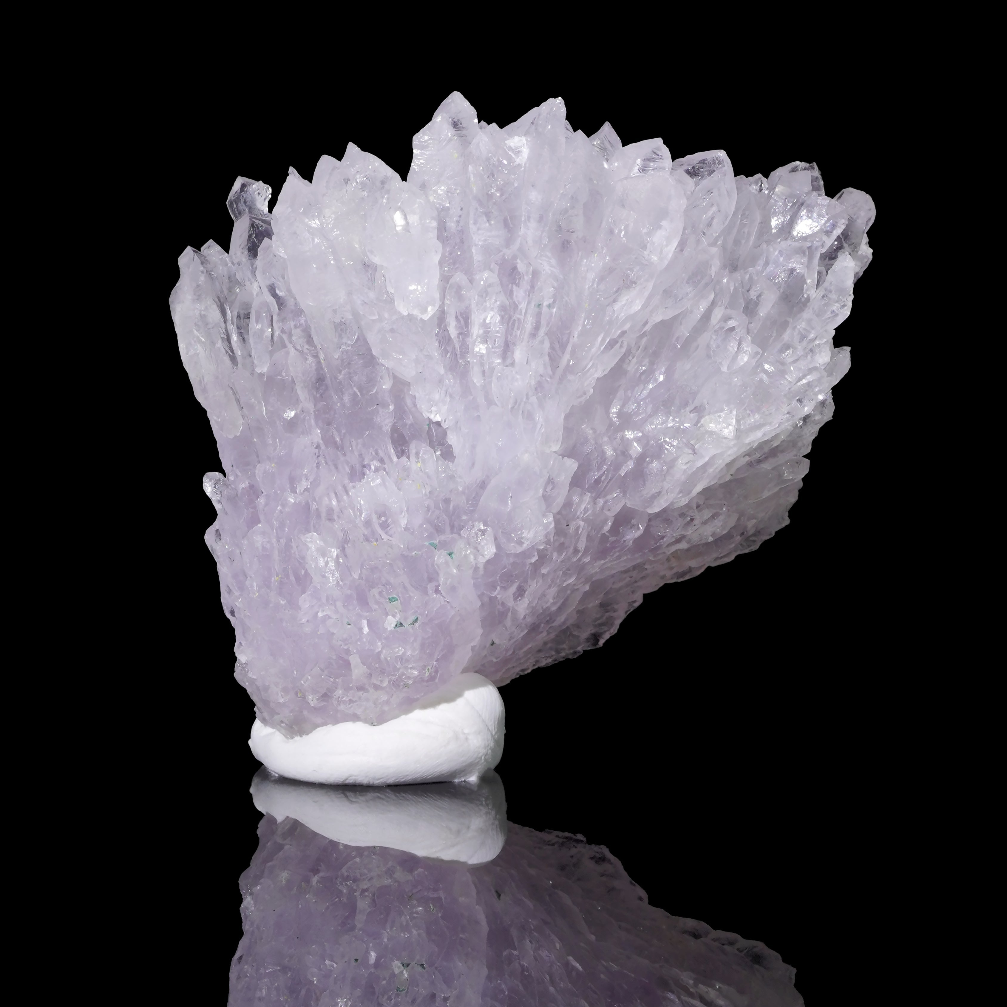 Purple Dogtooth Calcite (71.3*56.6*37.6mm)
