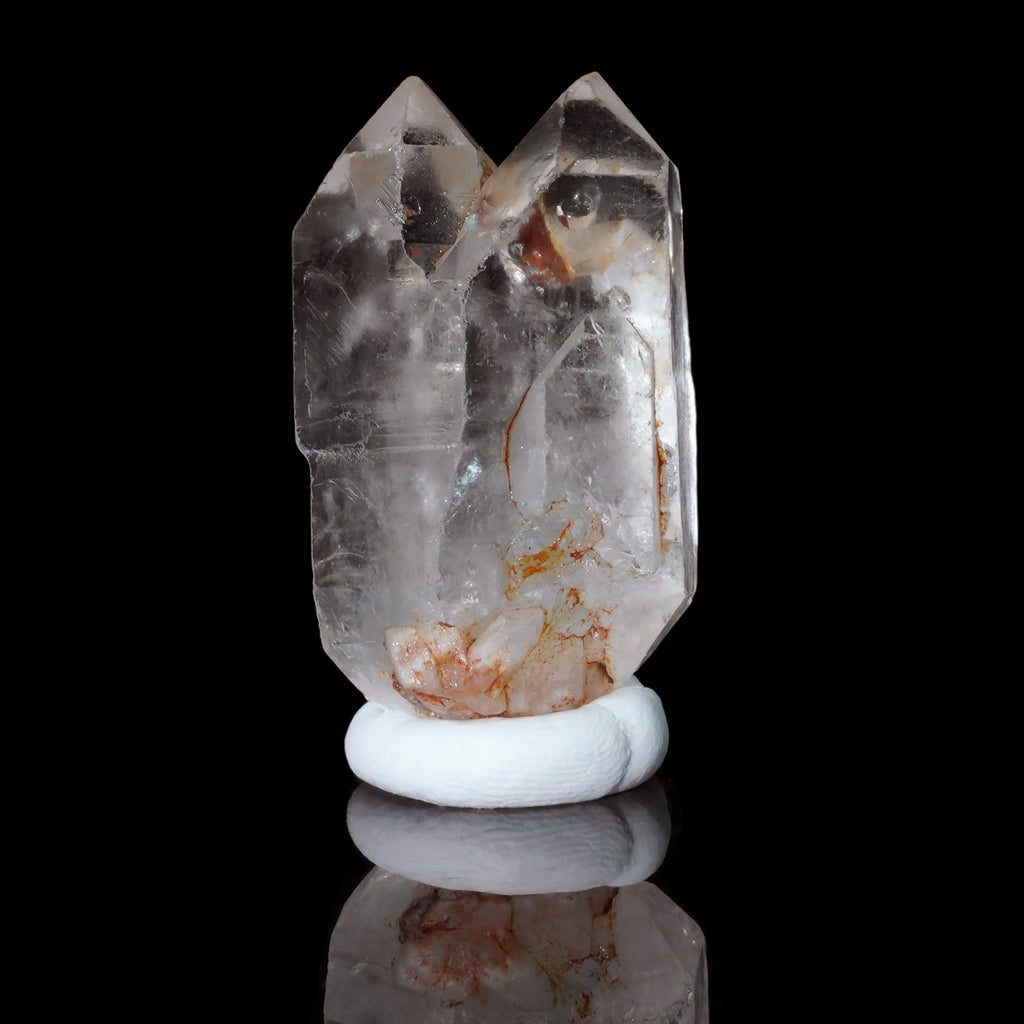 Petroleum Quartz · Twin Peaks (37.9*20.5*17.2mm)