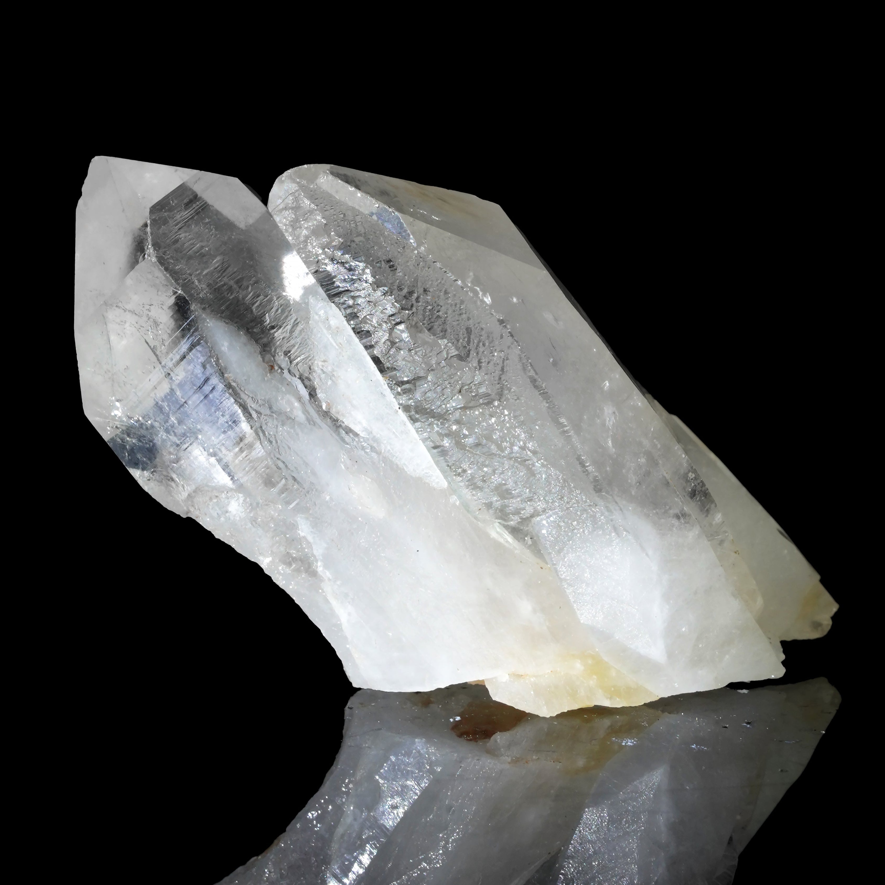Clear Quartz Cluster (74.2*45*37.6mm)