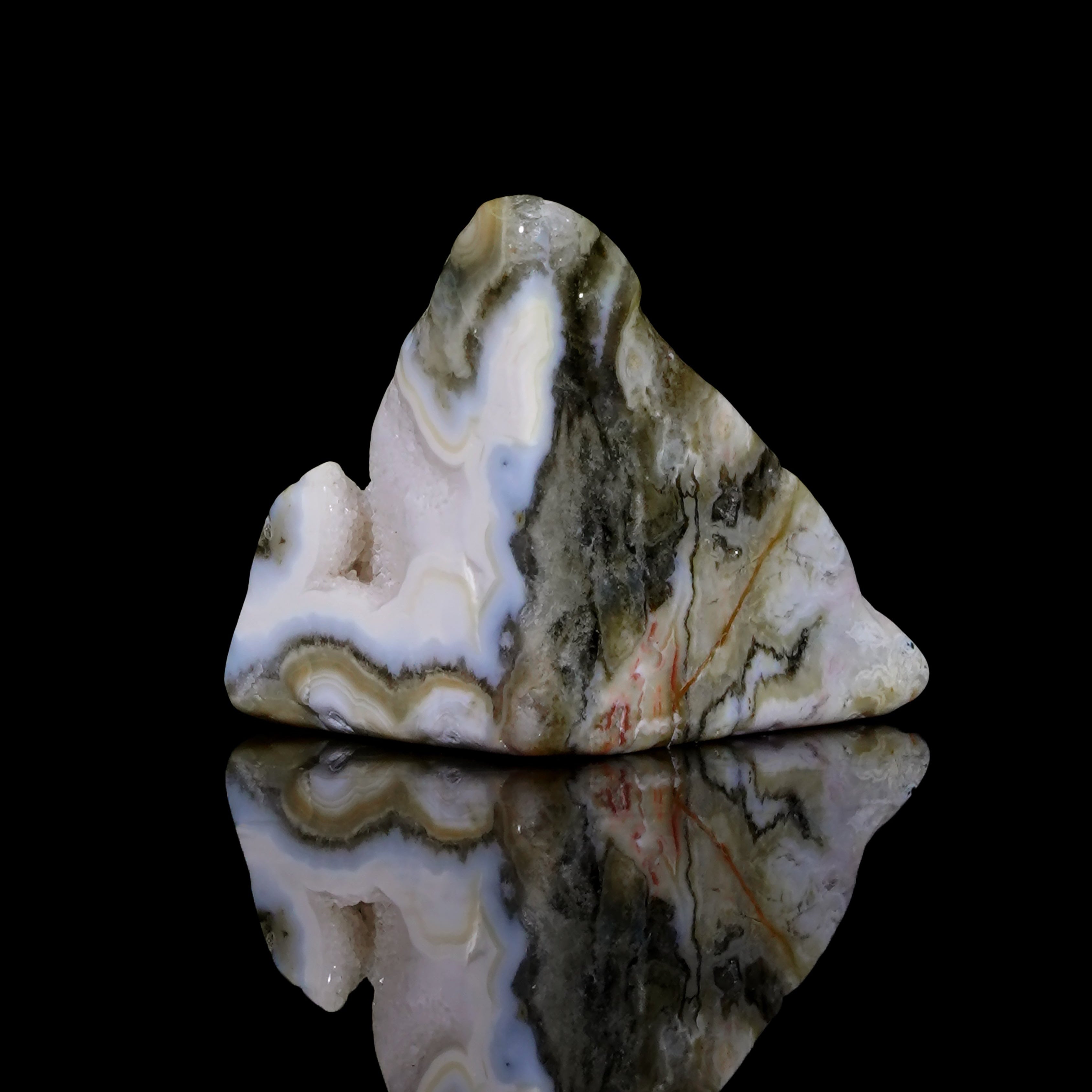 Ocean Jasper · Trigonal Form (34.9*27.2*19.3mm)