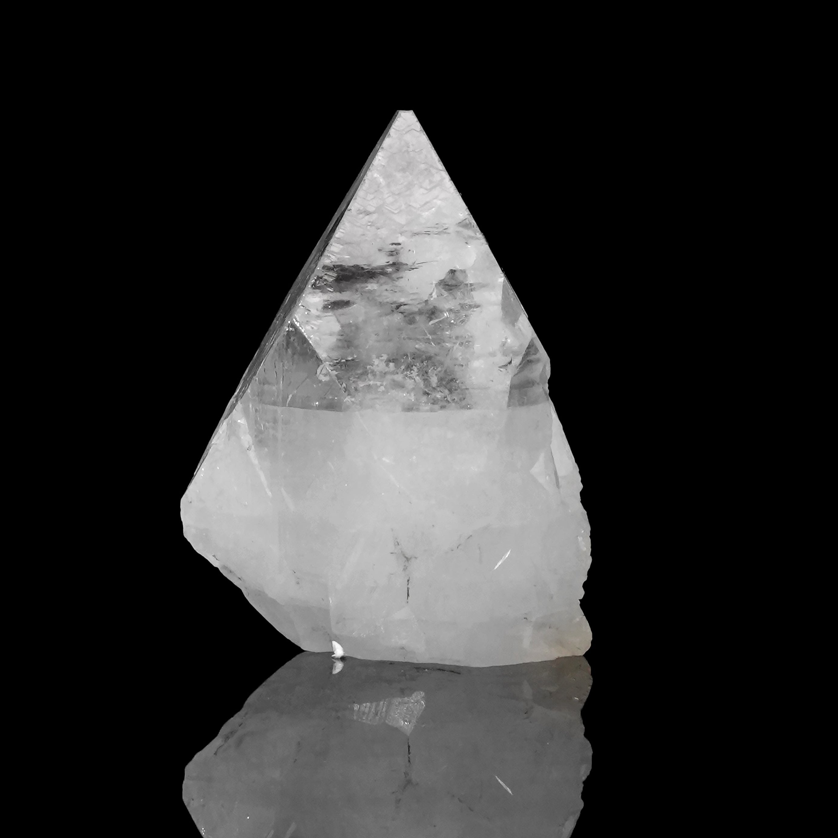 Apophyllite · Flat-Terminated Crystal (36.2*28*26.4mm)