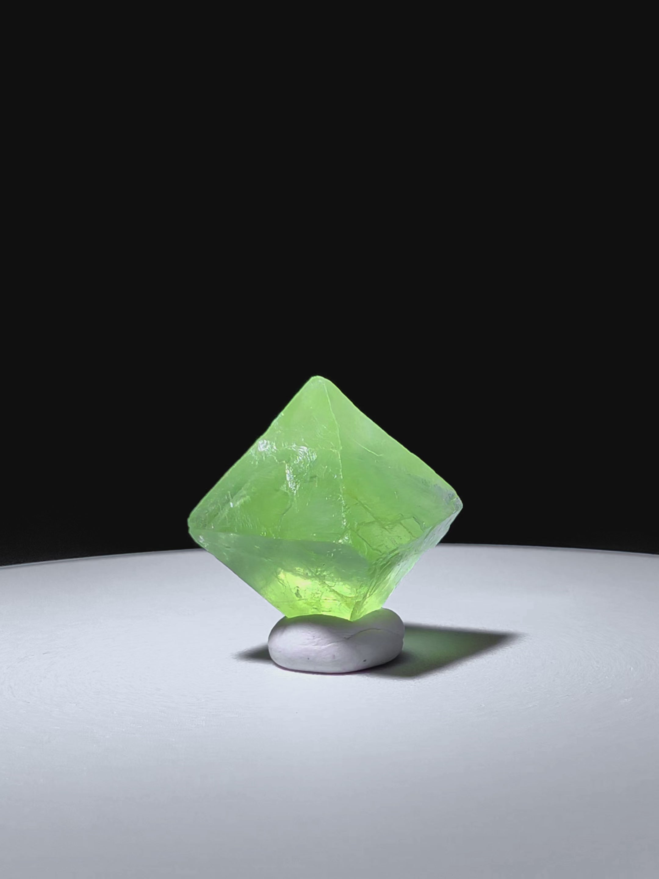 Green Fluorite · Octahedron (37.1*36.8*35.3mm)